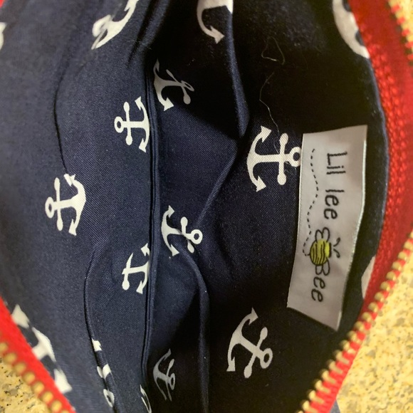 ⚓️Navy blue with anchors wristlet ⚓️ - Picture 3 of 3